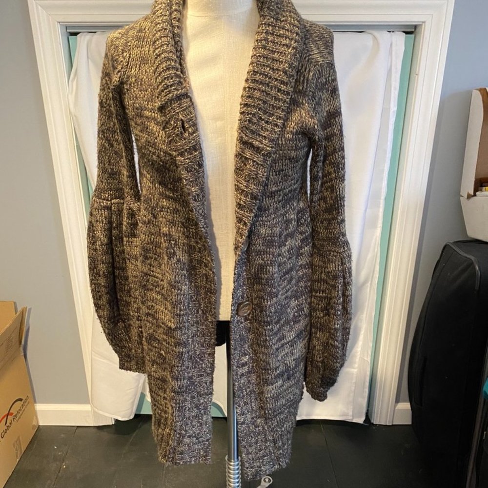 Plush sweater coat with puffed sleeves
